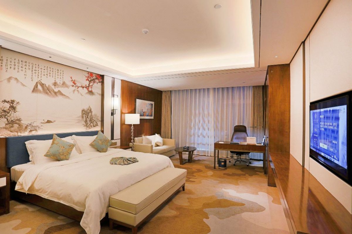 德辰金陵大酒店