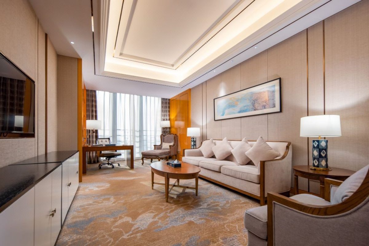 德辰金陵大酒店